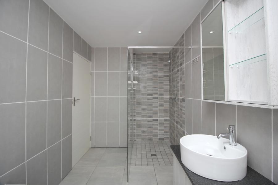 3 Bedroom Property for Sale in Menkenkop Western Cape